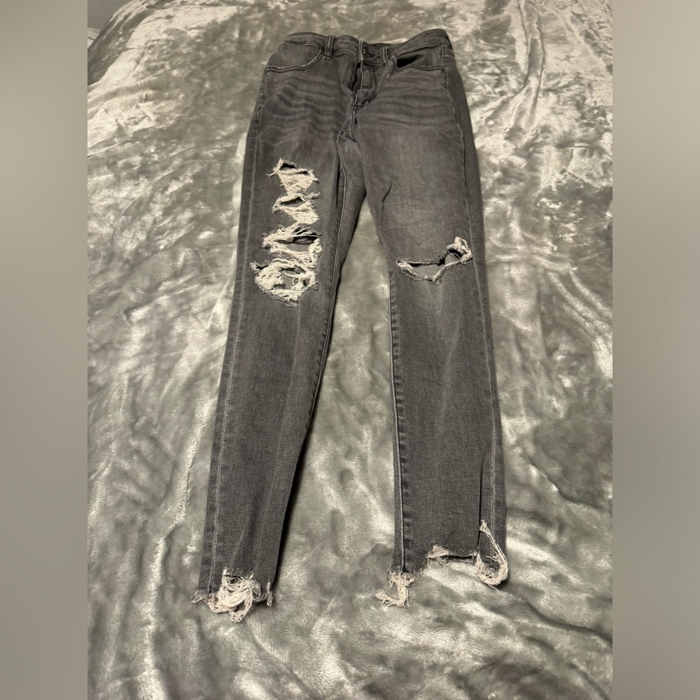 American Eagle Outfitters Gray Distressed Super High Rise Jegging Skinny Jeans